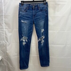 American Eagle women's dark medium wash ripped skinny super stretch jeans 10